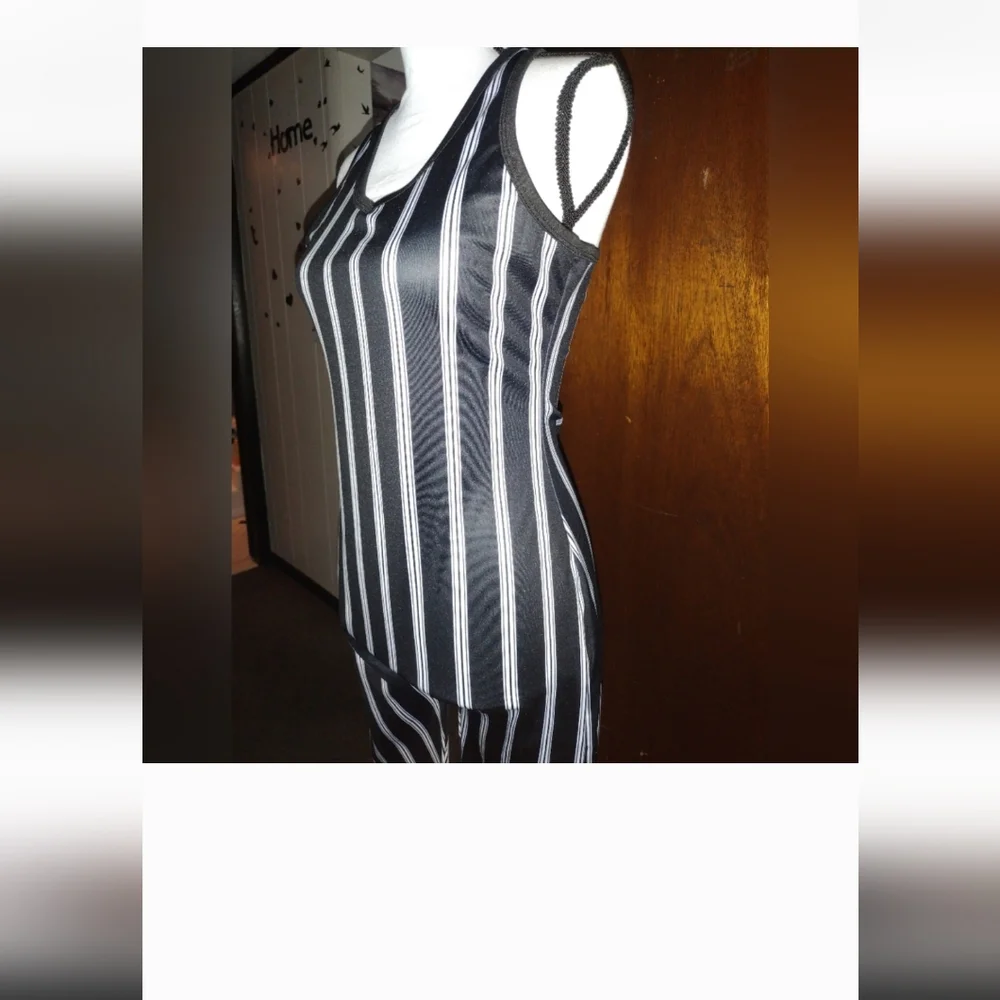 NEW Black/White Strips Body Suit - Picture 3 of 3